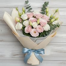 Букет цветов из:  Лизиантусы в Бежаницы