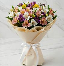 Букет цветов из:  Альстромерии в Бежаницы
