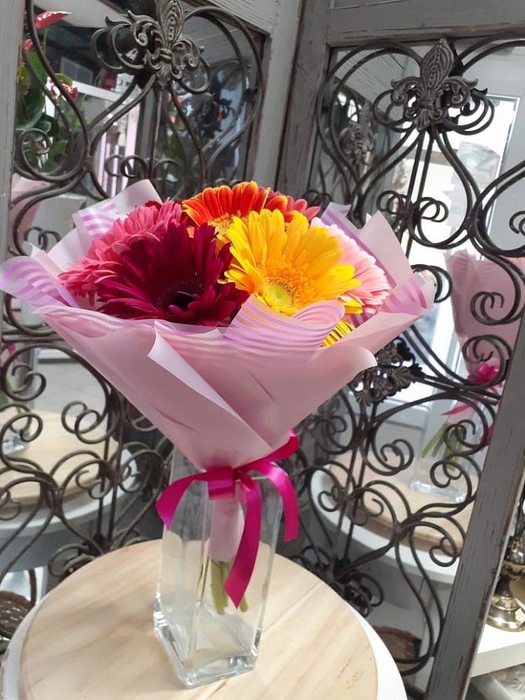 Букет цветов из: Герберы в Бежаницы