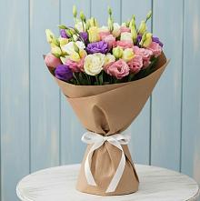 Букет цветов из:  Лизиантусы в Бежаницы
