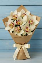 Букет цветов из:  Орхидеи и Розы в Бежаницы